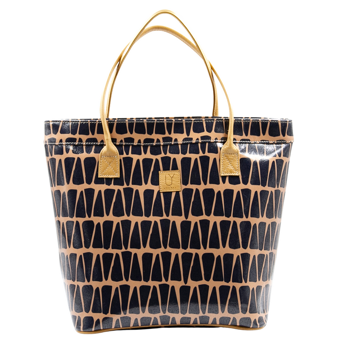 Classic Tote - Cracked Earth Sand