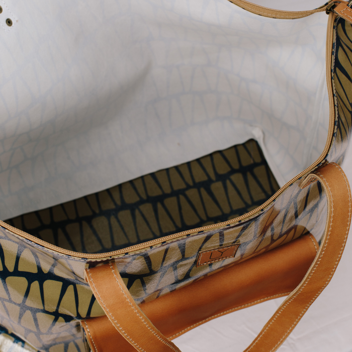 Beach Bag - Scatter Gold on White