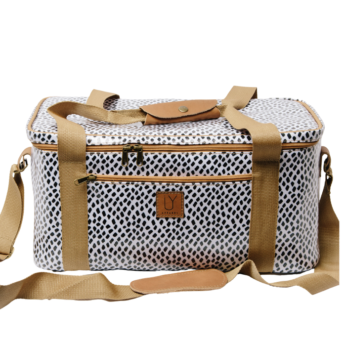 Courtney Cooler - Scatter Black on White