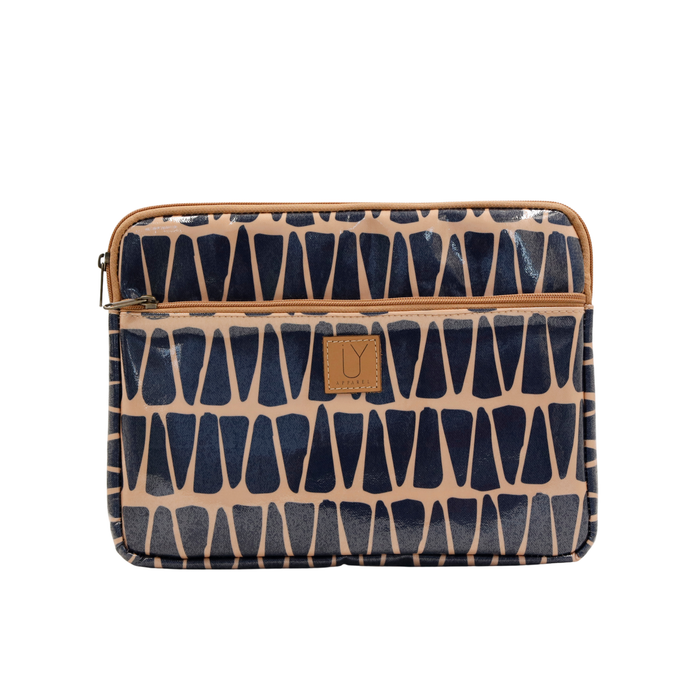 iPad Sleeve - Cracked Earth Sand