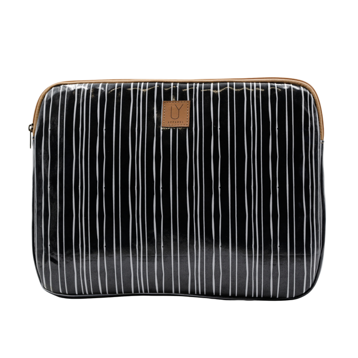 Laptop Sleeve Medium - Stripe Black and White