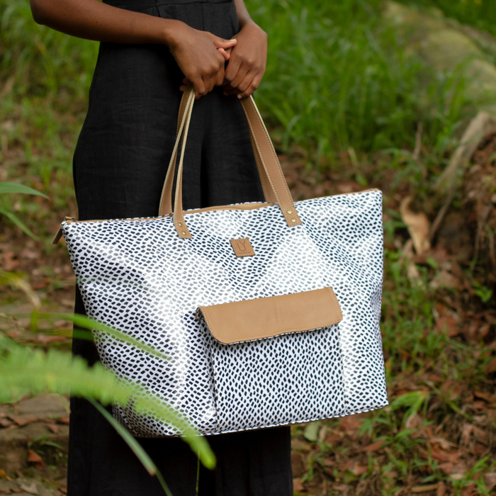 Beach Bag - Scatter Black on White